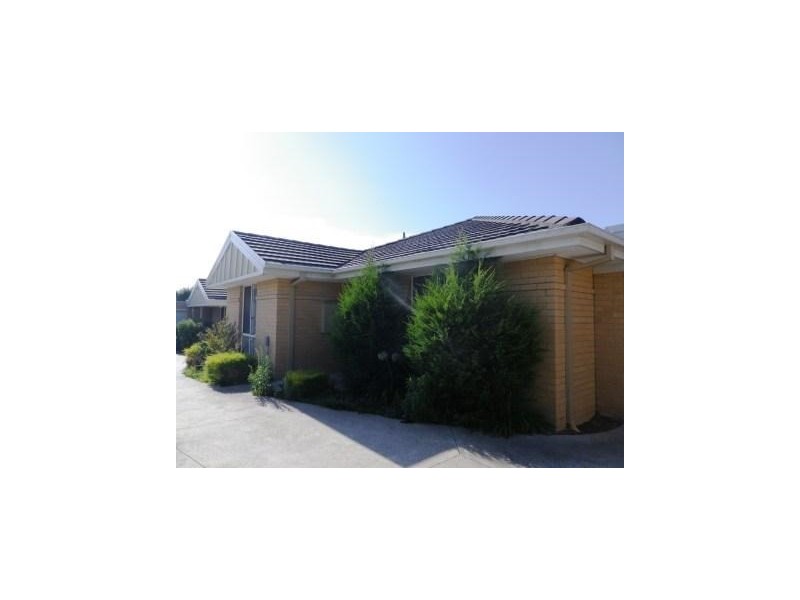 2/66 Dunblane Road, Noble Park VIC 3174