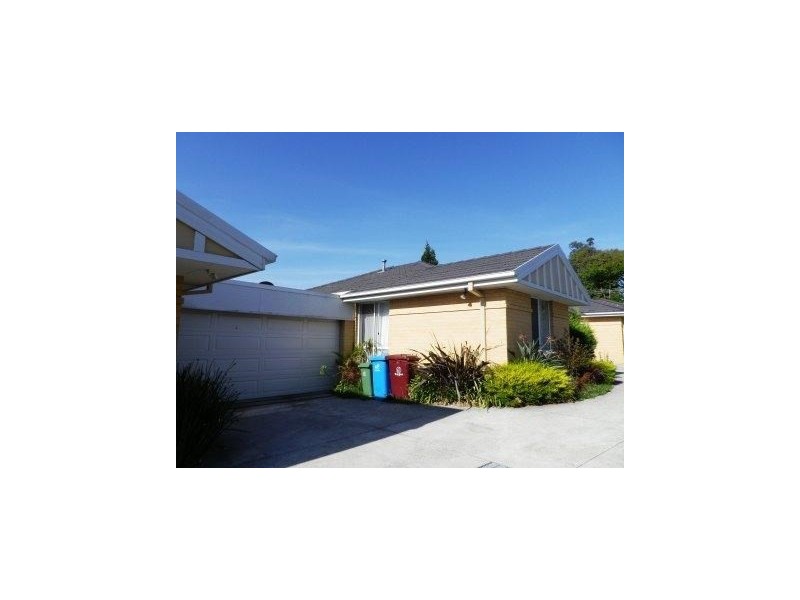 2/66 Dunblane Road, Noble Park VIC 3174