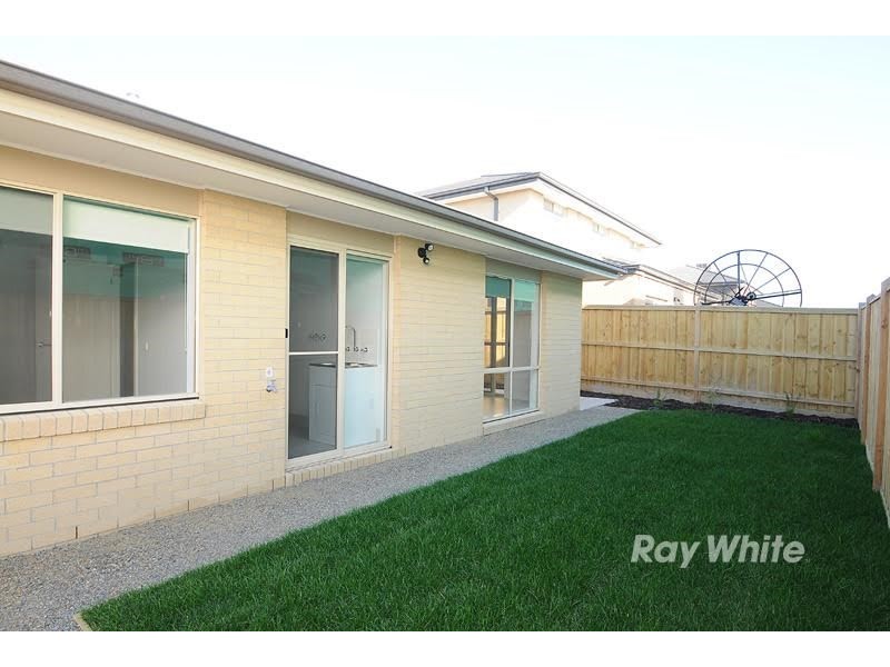 21 Blanchard Avenue, Keysborough VIC 3173