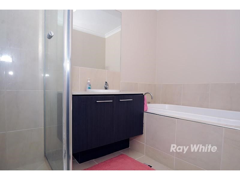 69 Brookwater Place, Lyndhurst VIC 3975