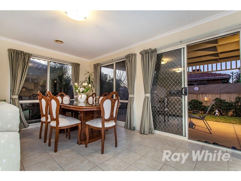 23 Kingsland Close, Dingley Village VIC 3172