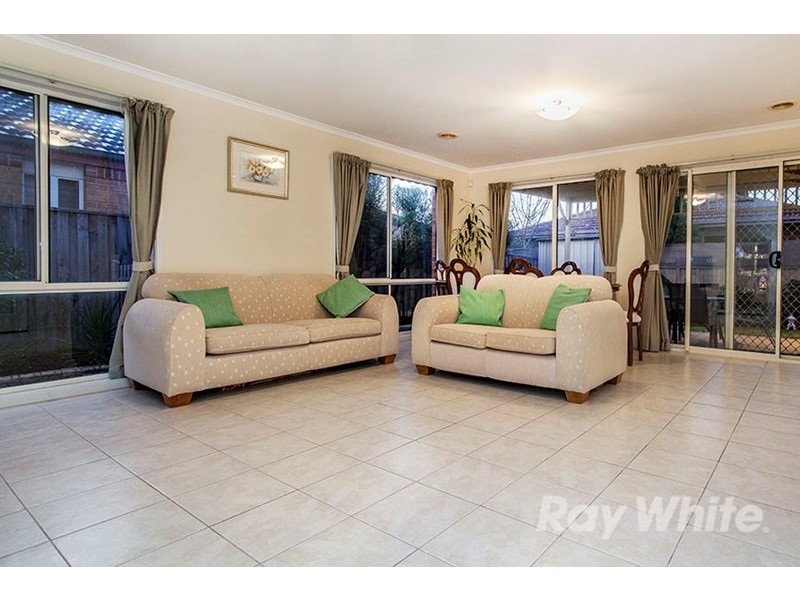 23 Kingsland Close, Dingley Village VIC 3172