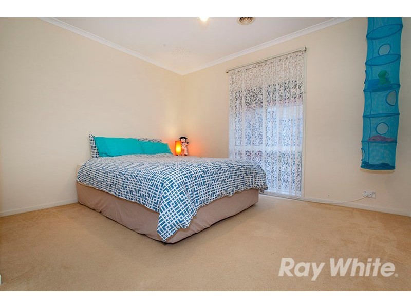 23 Kingsland Close, Dingley Village VIC 3172