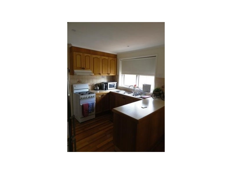 20 College Crescent, Keysborough VIC 3173