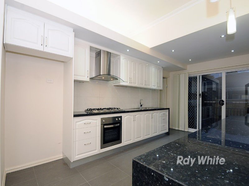1/18 Grandview Road, Dandenong VIC 3175