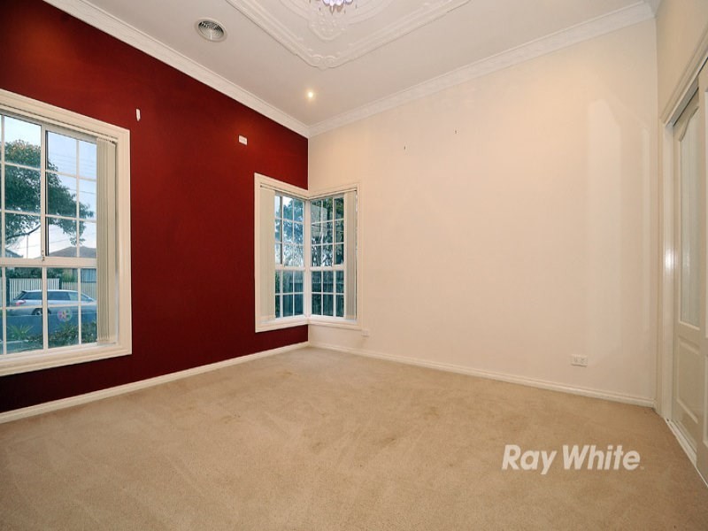 1/18 Grandview Road, Dandenong VIC 3175