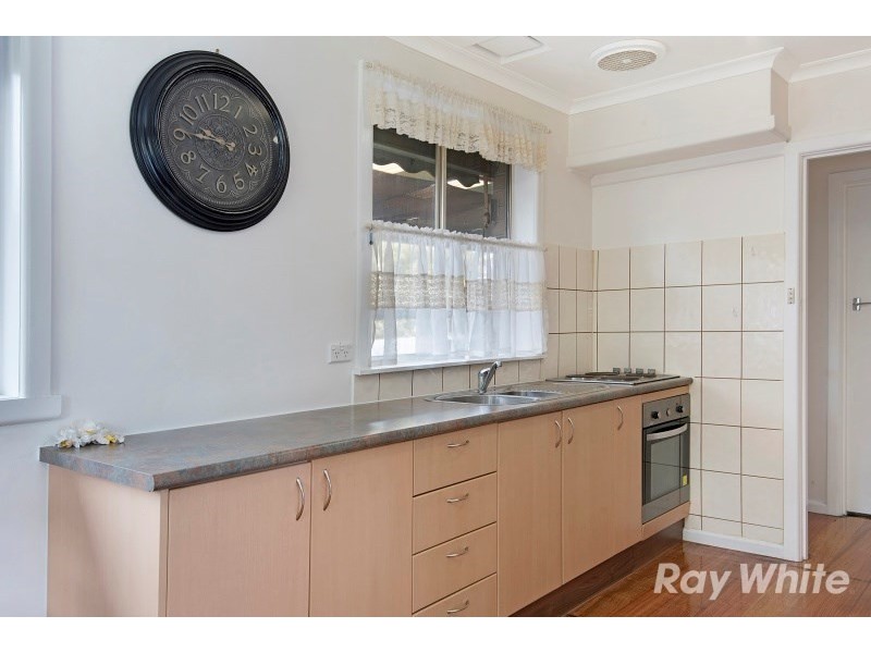 11 Mollison Street, Dandenong North VIC 3175