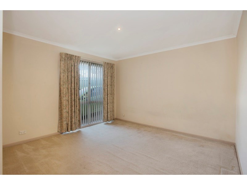 1/48 St James Avenue, Springvale VIC 3171