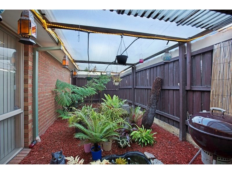 1/48 St James Avenue, Springvale VIC 3171