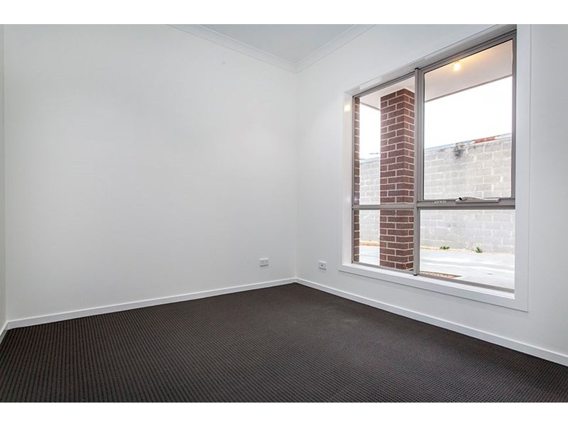 2/58 Fintonia Road, Noble Park VIC 3174