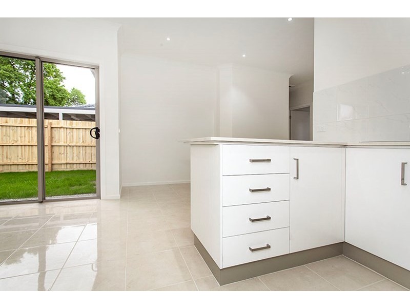 2/58 Fintonia Road, Noble Park VIC 3174