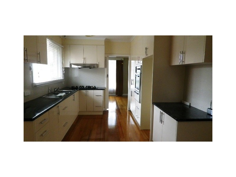 23 Glenwood Drive, Springvale South VIC 3172