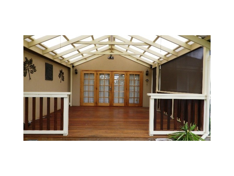 23 Glenwood Drive, Springvale South VIC 3172