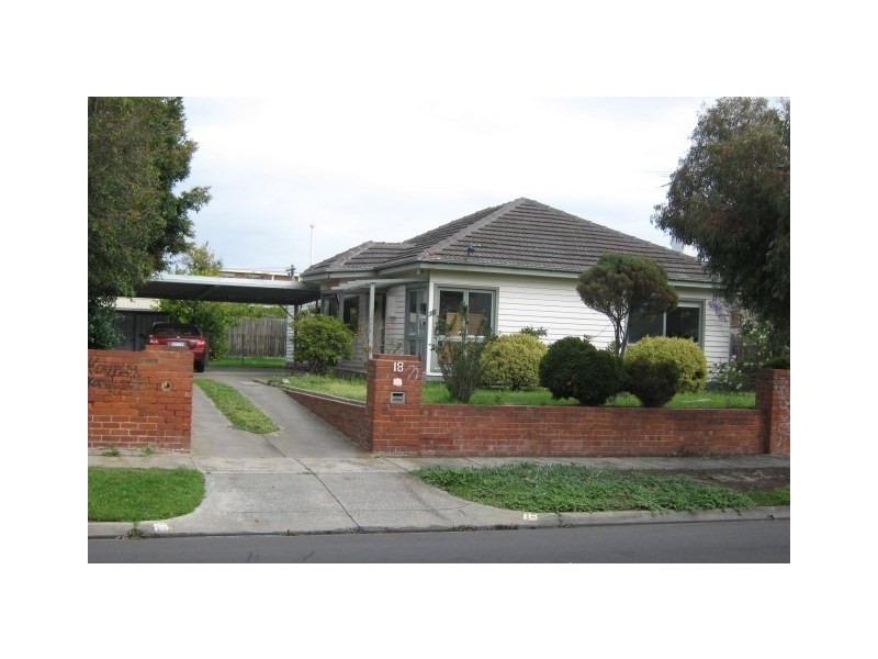 18 Mainehey Crescent, Springvale VIC 3171