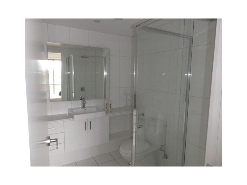 9/4 Gwenda Street, Dandenong VIC 3175