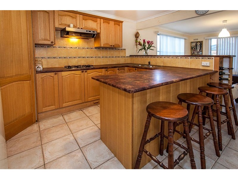 9 Hatfield Court, Keysborough VIC 3173