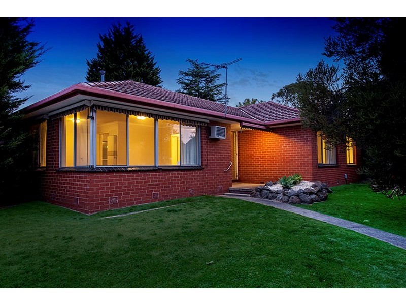 26 Folkestone Crescent, Springvale South VIC 3172