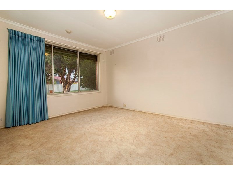 26 Folkestone Crescent, Springvale South VIC 3172