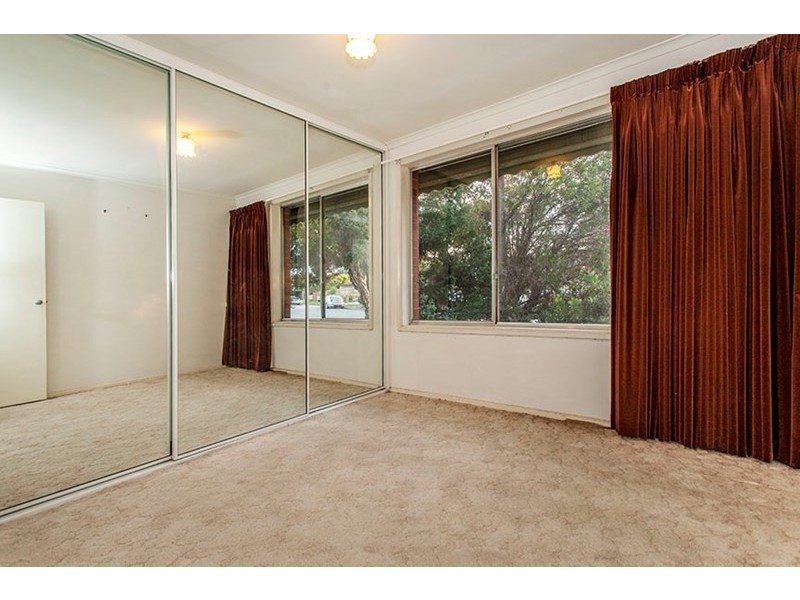 26 Folkestone Crescent, Springvale South VIC 3172