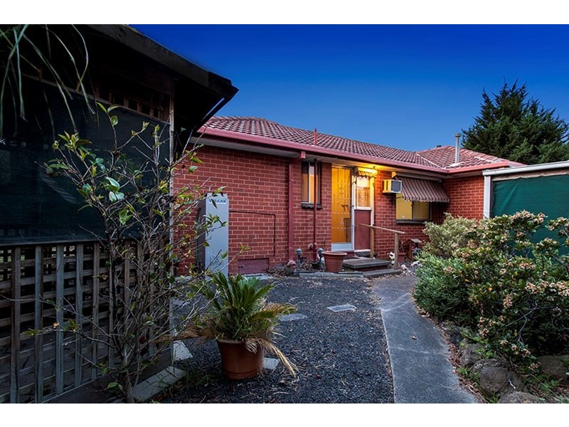 26 Folkestone Crescent, Springvale South VIC 3172