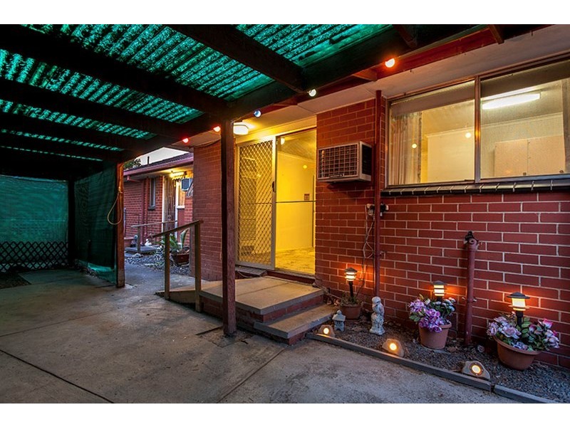 26 Folkestone Crescent, Springvale South VIC 3172