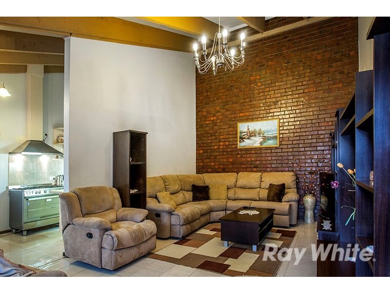 2/2 Bernay Court, Springvale South VIC 3172