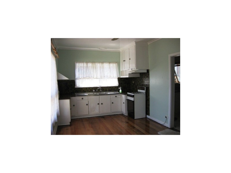 10 Barnett Grove, Noble Park VIC 3174