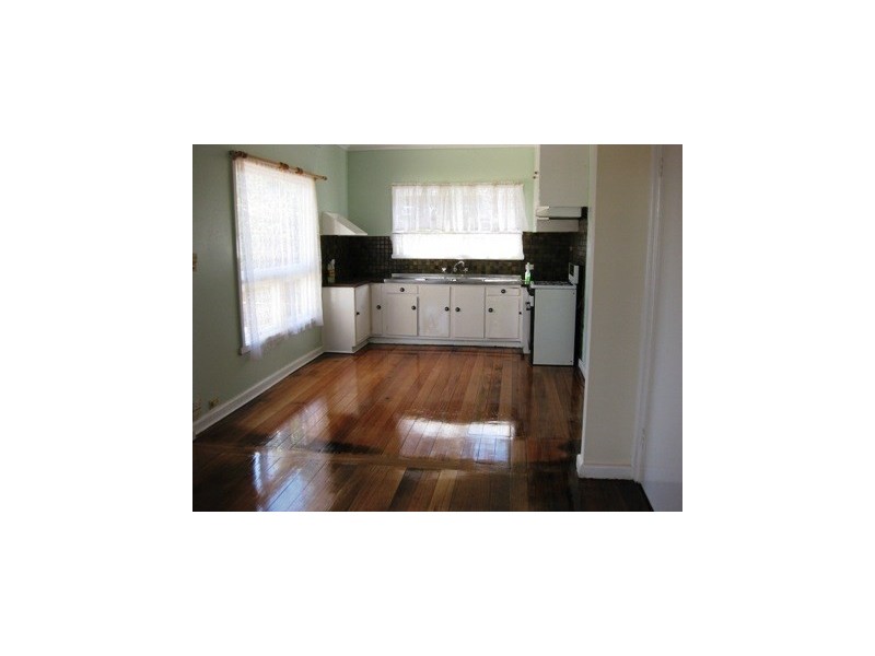 10 Barnett Grove, Noble Park VIC 3174