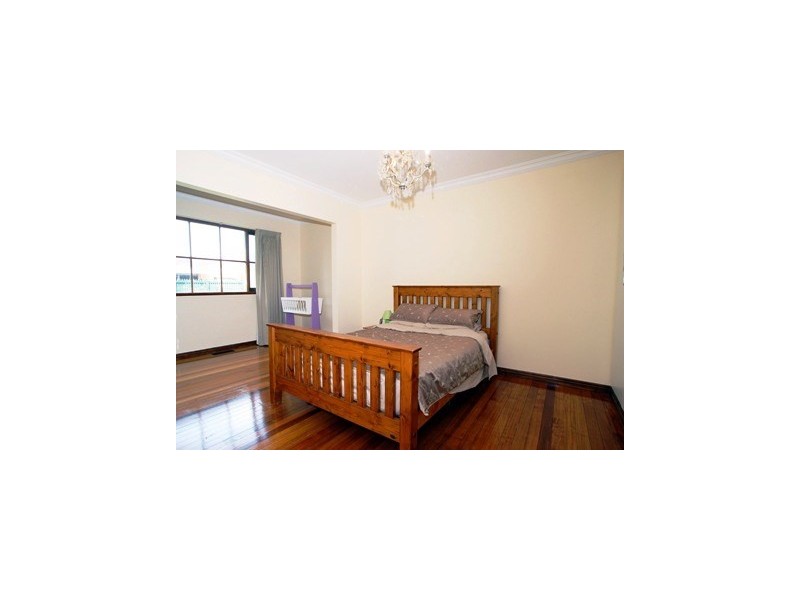 42 Ambrie Crescent, Noble Park VIC 3174