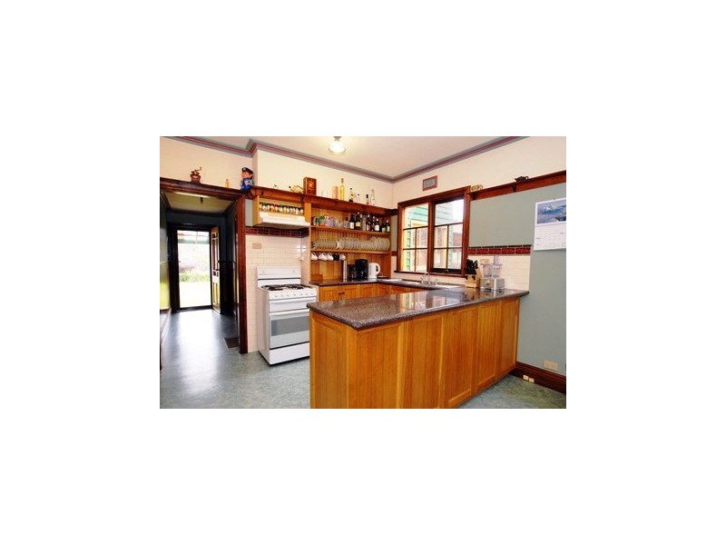 42 Ambrie Crescent, Noble Park VIC 3174