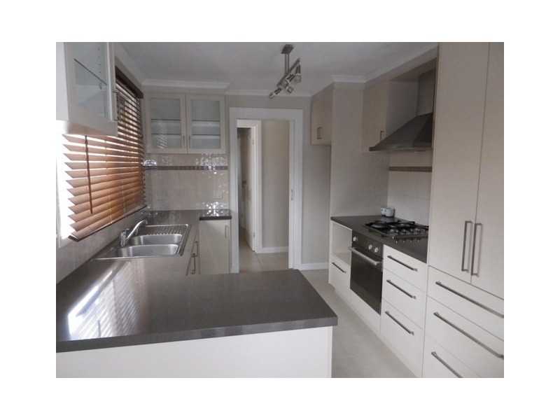 16 Vitis Avenue, Noble Park VIC 3174