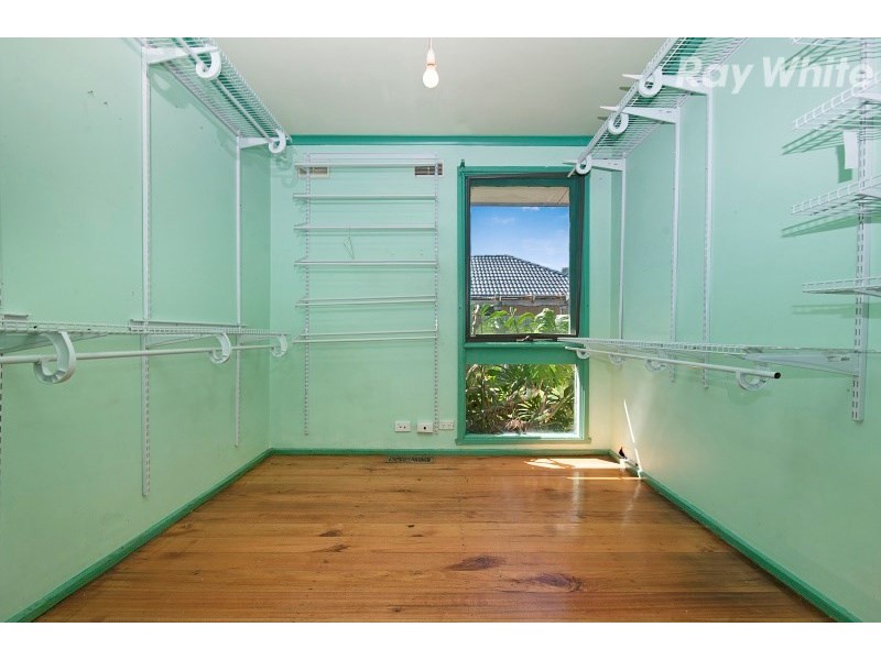 24 Beau Vorno Avenue, Keysborough VIC 3173