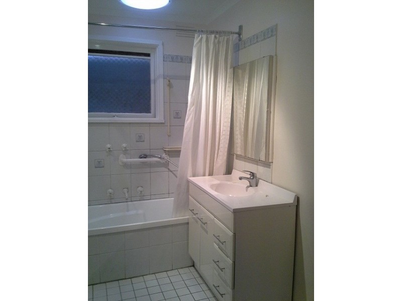 4/78 Kelvinside Road, Noble Park VIC 3174