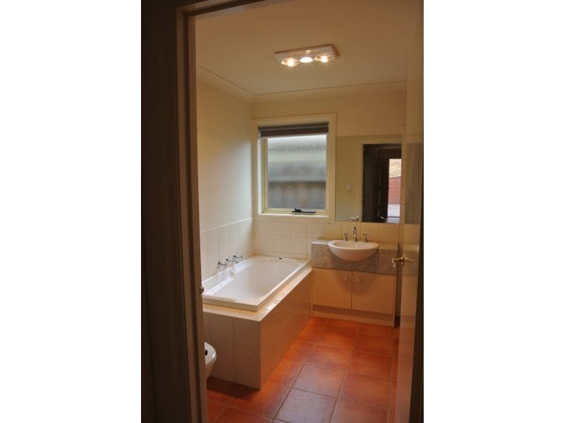 6/84-86 Buckley Street, Noble Park VIC 3174