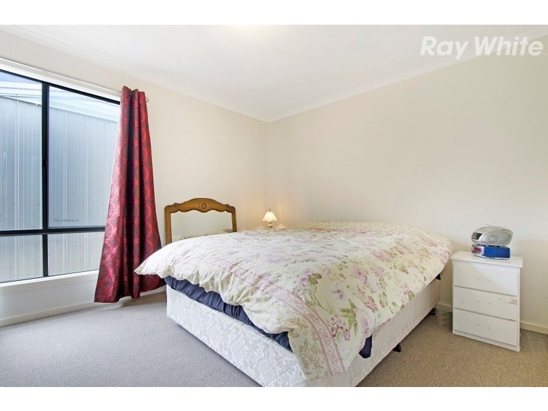 18 Lexton Avenue, Dandenong VIC 3175