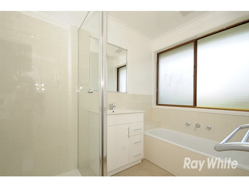 17 Briggs Crescent, Noble Park VIC 3174