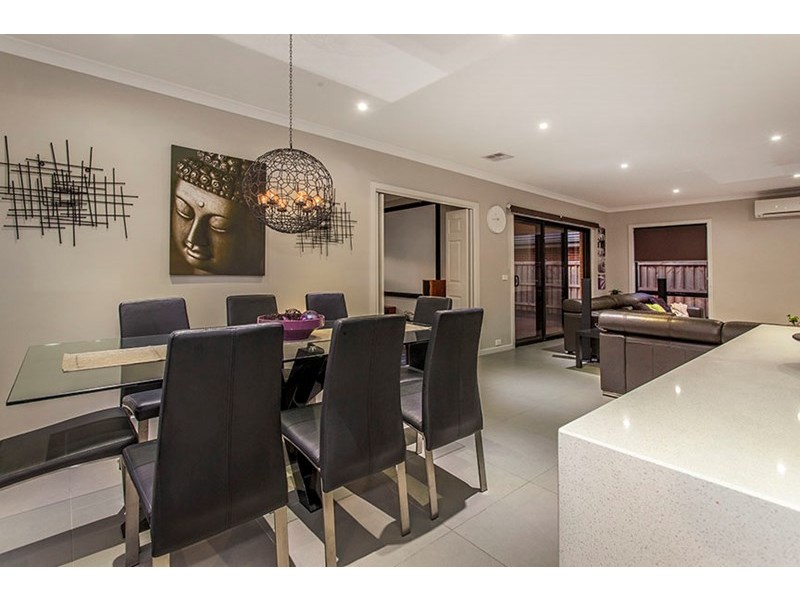 1 Cottongum Avenue, Keysborough VIC 3173