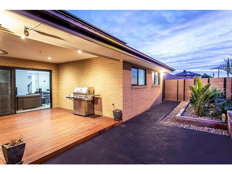 1 Cottongum Avenue, Keysborough VIC 3173