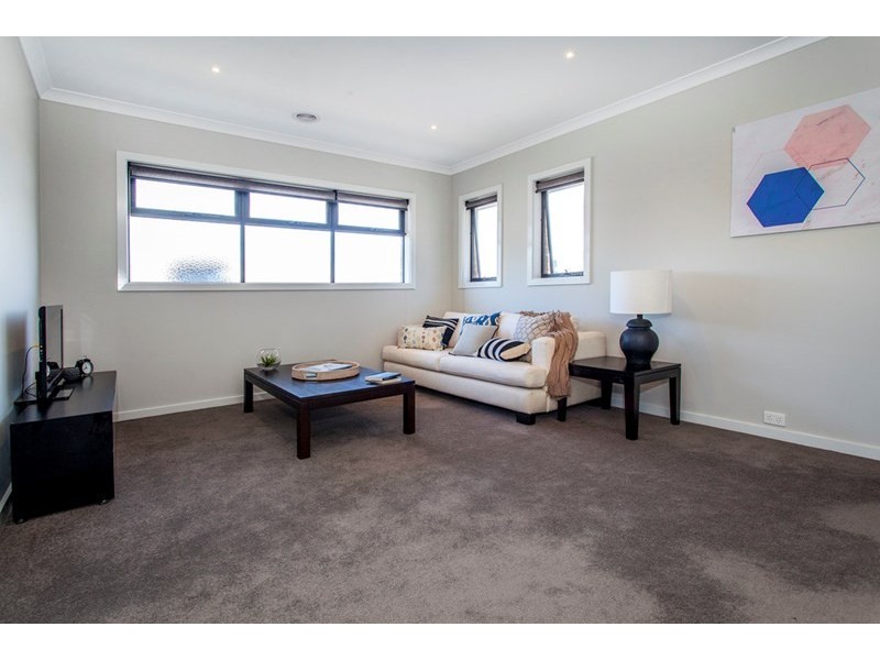 1 Cottongum Avenue, Keysborough VIC 3173