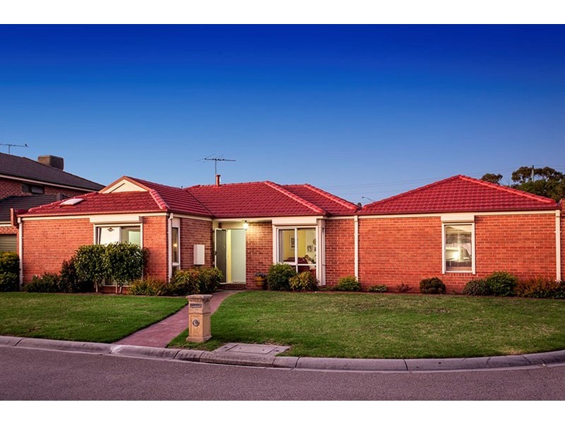 19 Domain Drive, Keysborough VIC 3173