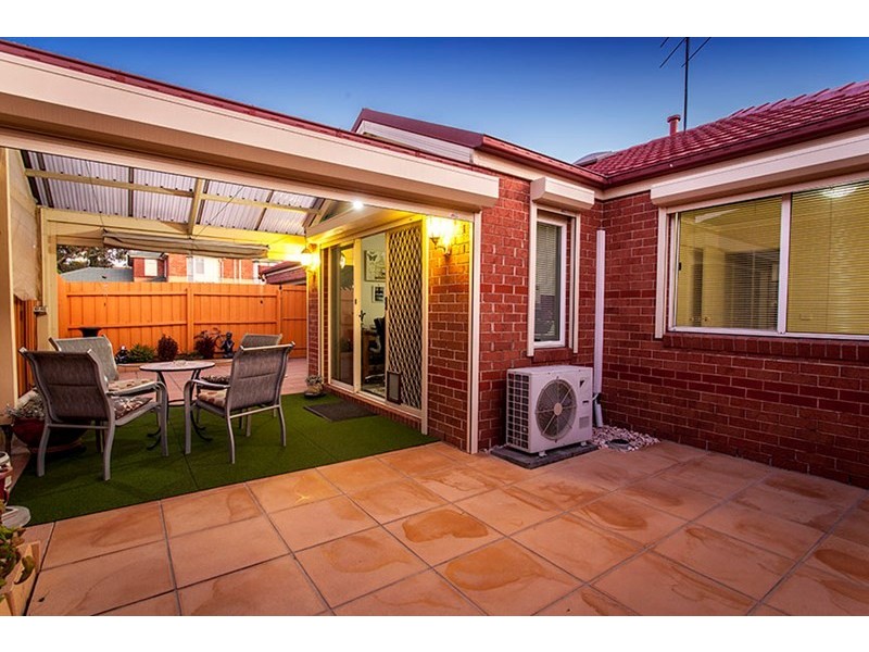 19 Domain Drive, Keysborough VIC 3173