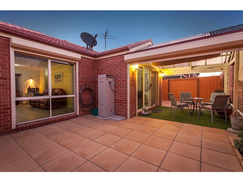 19 Domain Drive, Keysborough VIC 3173