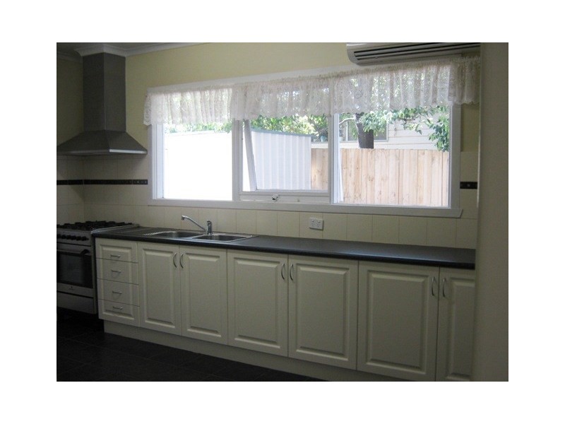 1/5 Cyrene Street, Noble Park VIC 3174