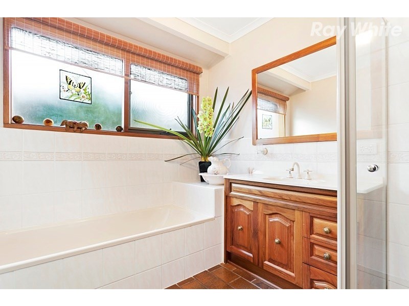 4 Paydon Court, Dandenong North VIC 3175