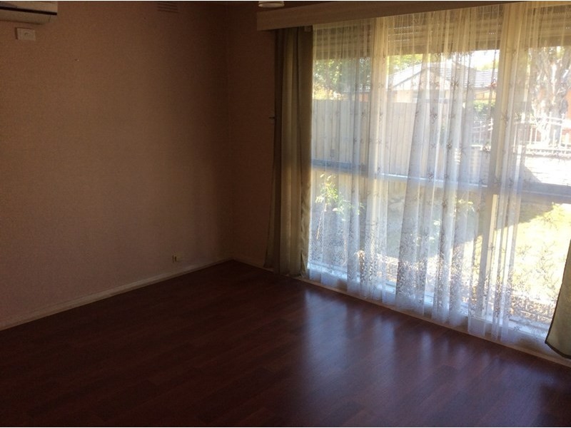 1 Festival Crescent, Keysborough VIC 3173