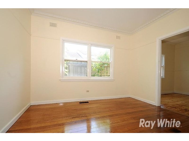 16 Dunblane Road, Noble Park VIC 3174