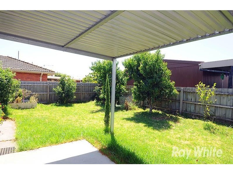 2/16 Walter Street, Noble Park VIC 3174