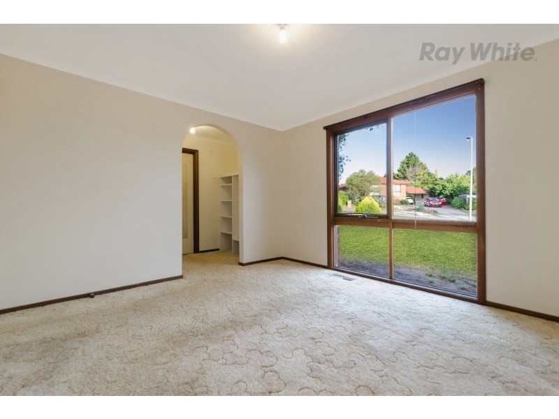3 Derry Close, Endeavour Hills VIC 3802