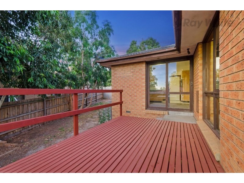 3 Derry Close, Endeavour Hills VIC 3802