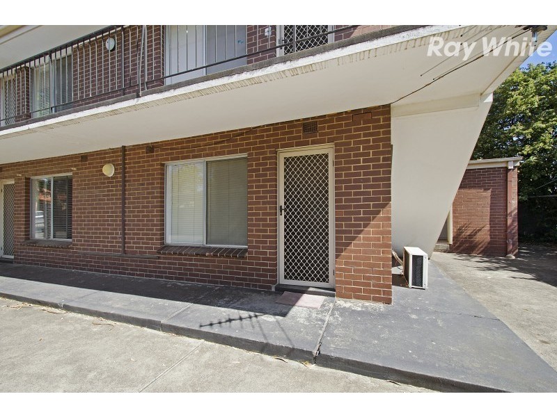 4/10 Kelvinside Road, Noble Park VIC 3174